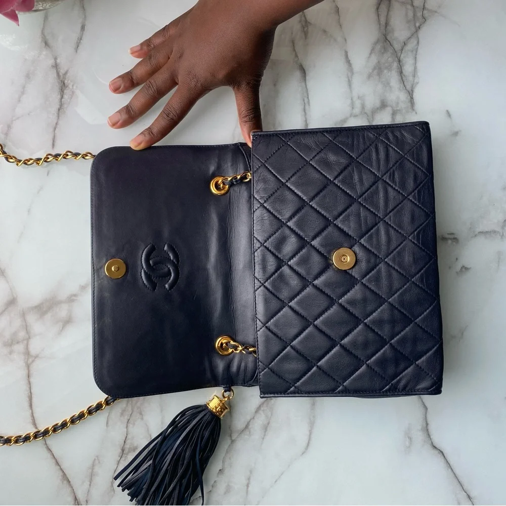 Authentic CHANEL Vintage Navy Lambskin Leather Matelassé Fringe Handbag - AS IS - Picture 7 of 11